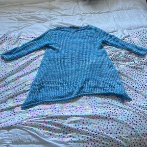 Cute sweater in shades of blue